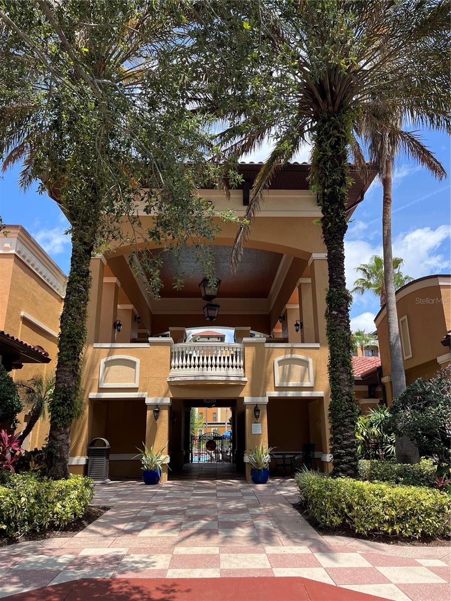 FLORIDAYS ORLANDO RESIDENCE - Residential