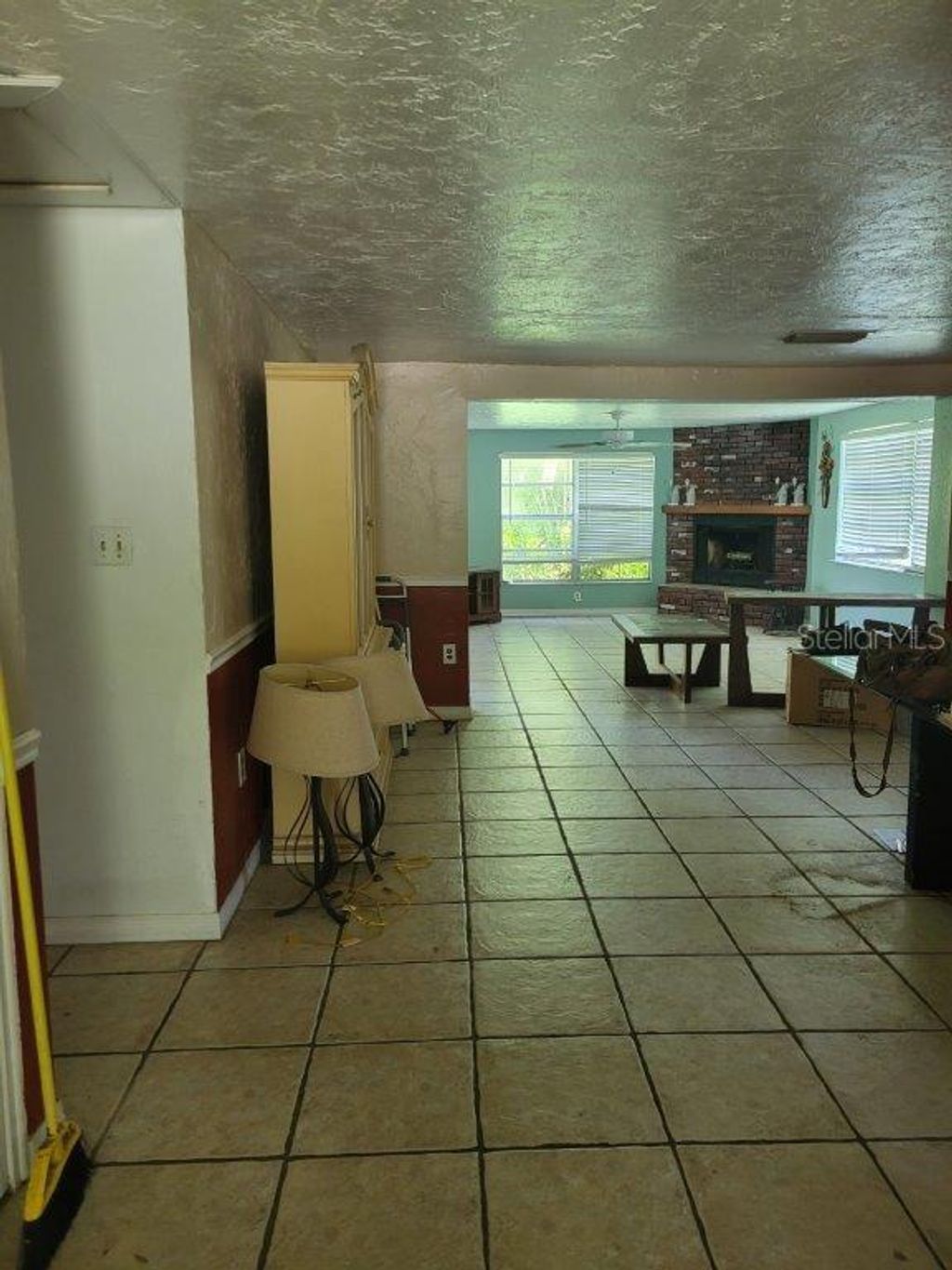 Photo of 2532 Grand Cayman Street, Sarasota, FL 34231 (MLS # A4658371)