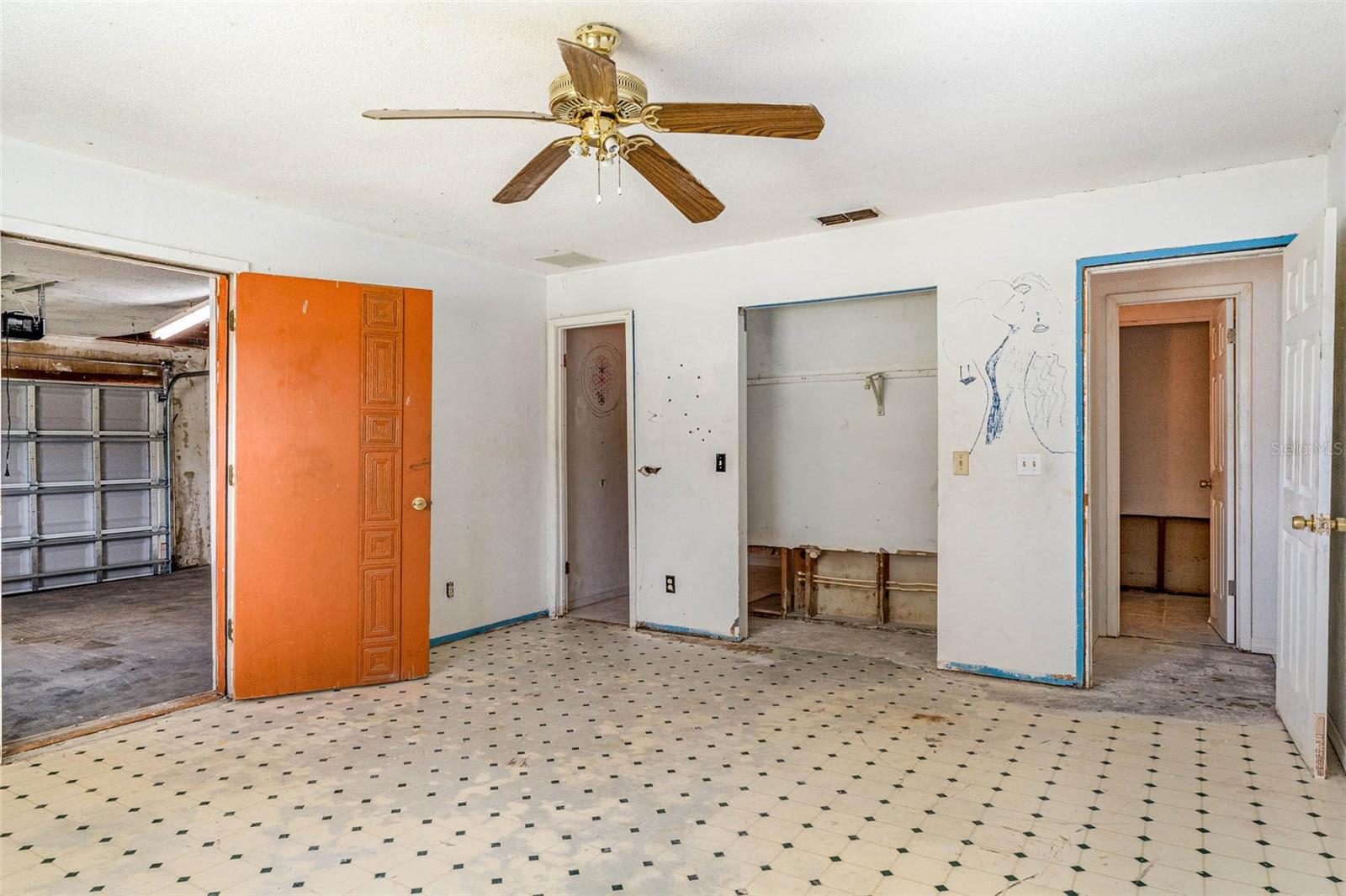 ROLLING HILLS SUB - Residential