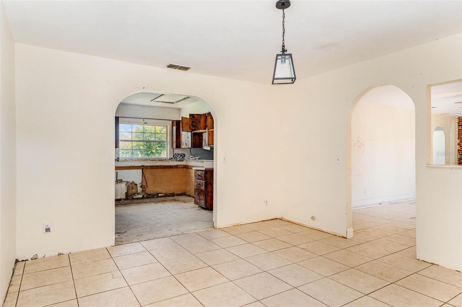 ROLLING HILLS SUB - Residential