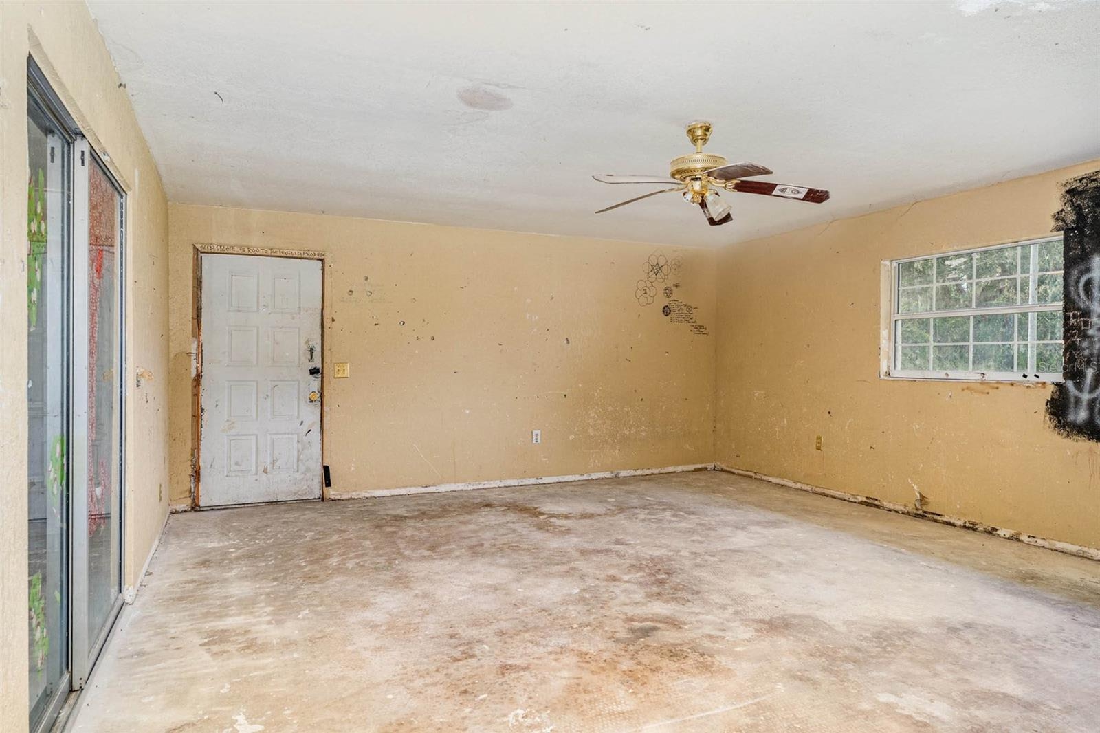 ROLLING HILLS SUB - Residential