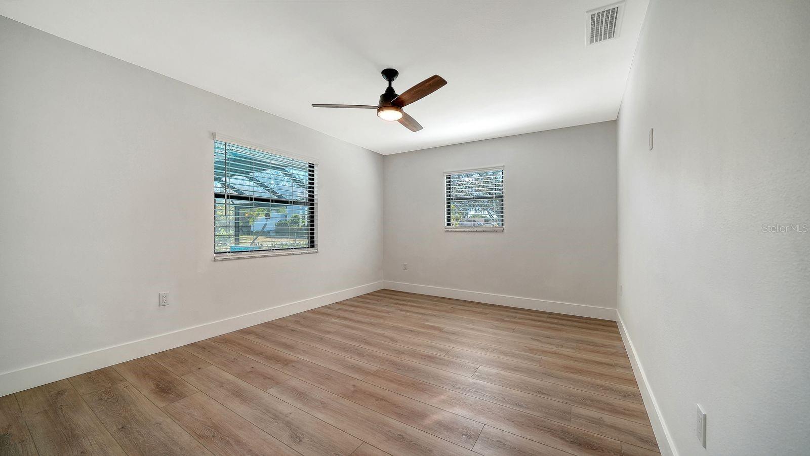 CENTER GATE ESTATES PH 01A - Residential Lease