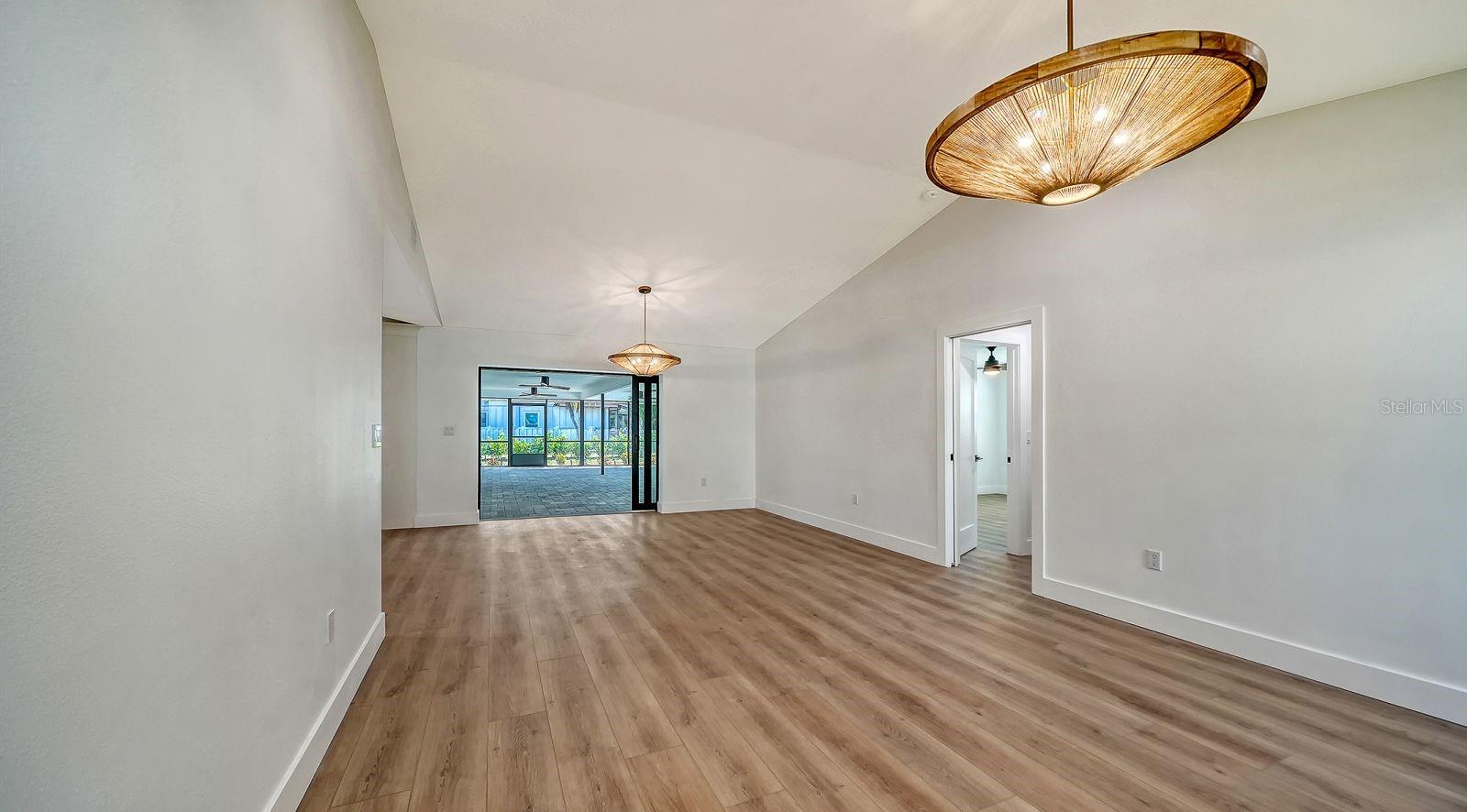 CENTER GATE ESTATES PH 01A - Residential Lease