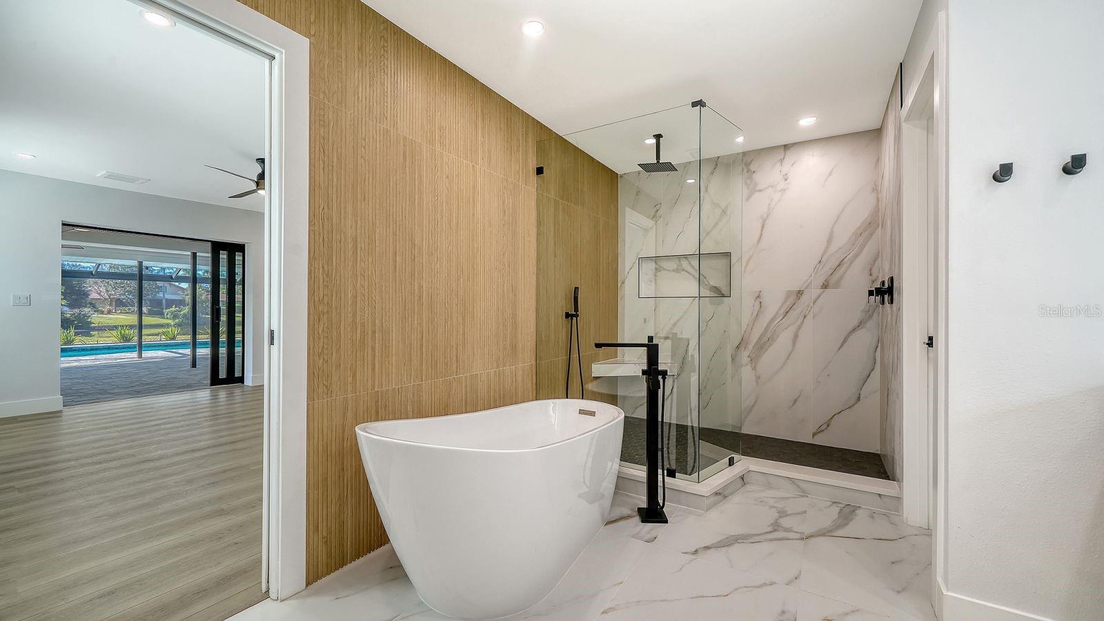 CENTER GATE ESTATES PH 01A - Residential Lease