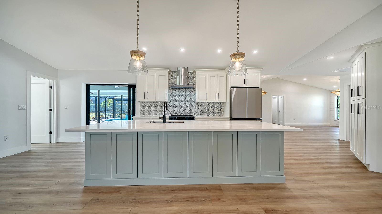 CENTER GATE ESTATES PH 01A - Residential Lease