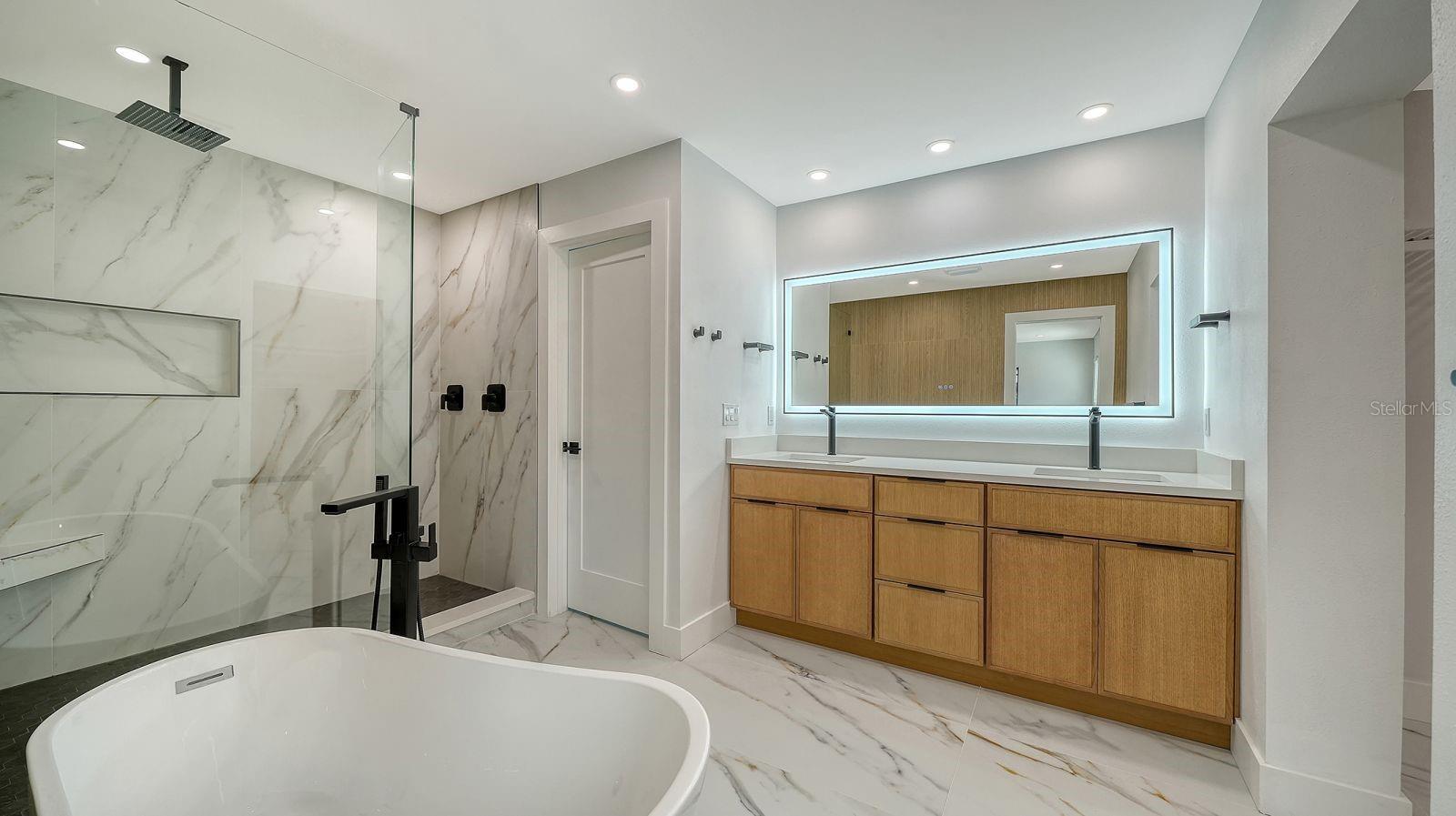 CENTER GATE ESTATES PH 01A - Residential Lease