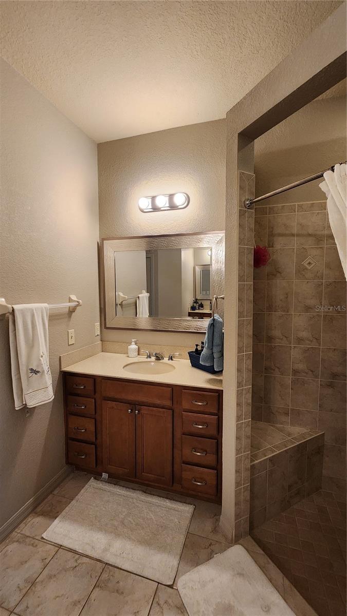 RAINBOW SPRINGS COUNTRY CLUB ESTATES - Residential