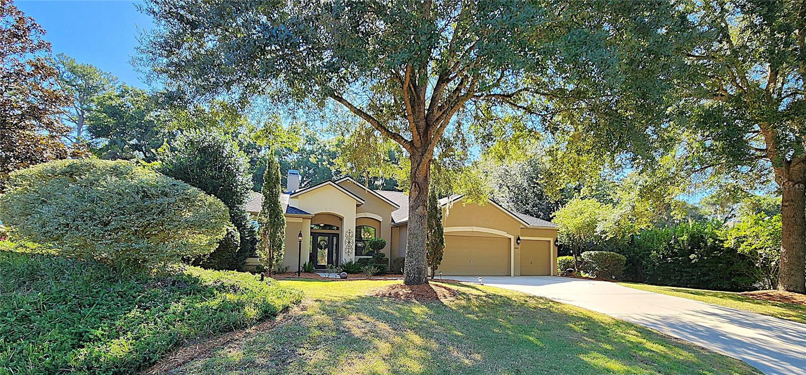 RAINBOW SPRINGS COUNTRY CLUB ESTATES - Residential