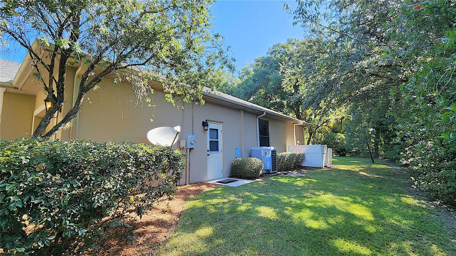 RAINBOW SPRINGS COUNTRY CLUB ESTATES - Residential