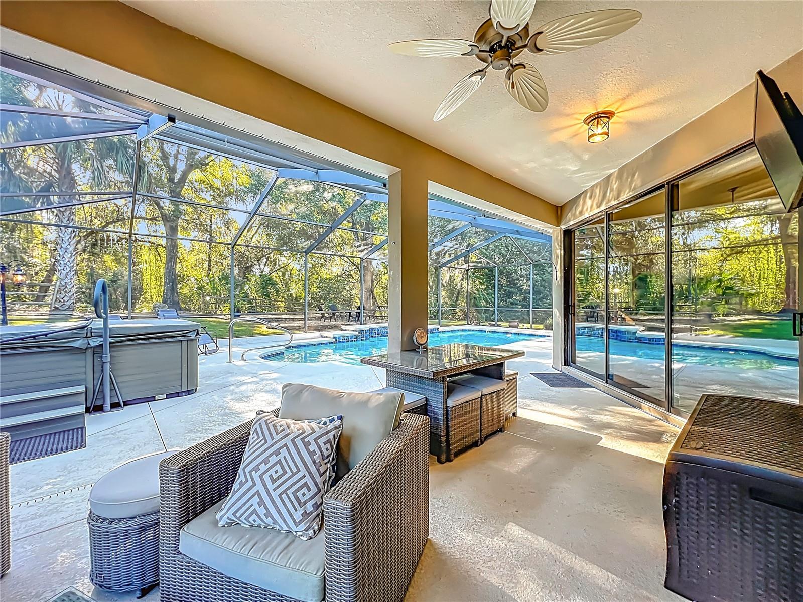 RAINBOW SPRINGS COUNTRY CLUB ESTATES - Residential