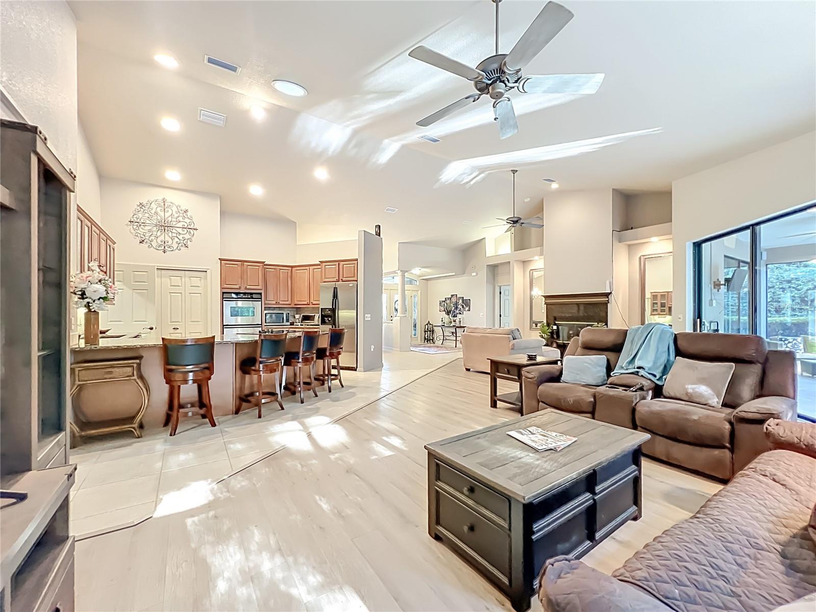 RAINBOW SPRINGS COUNTRY CLUB ESTATES - Residential
