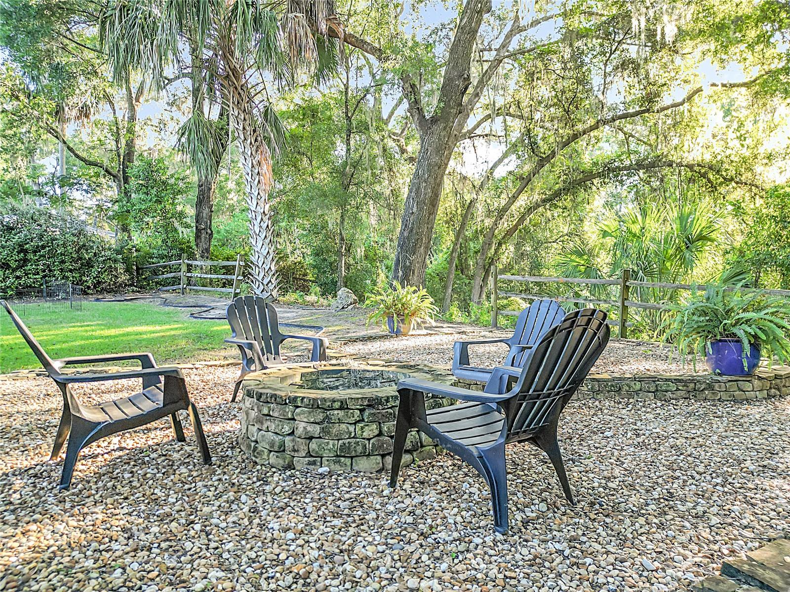 RAINBOW SPRINGS COUNTRY CLUB ESTATES - Residential