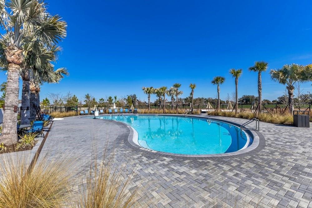 PARK EAST - Residential