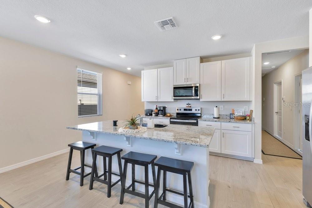 PARK EAST - Residential