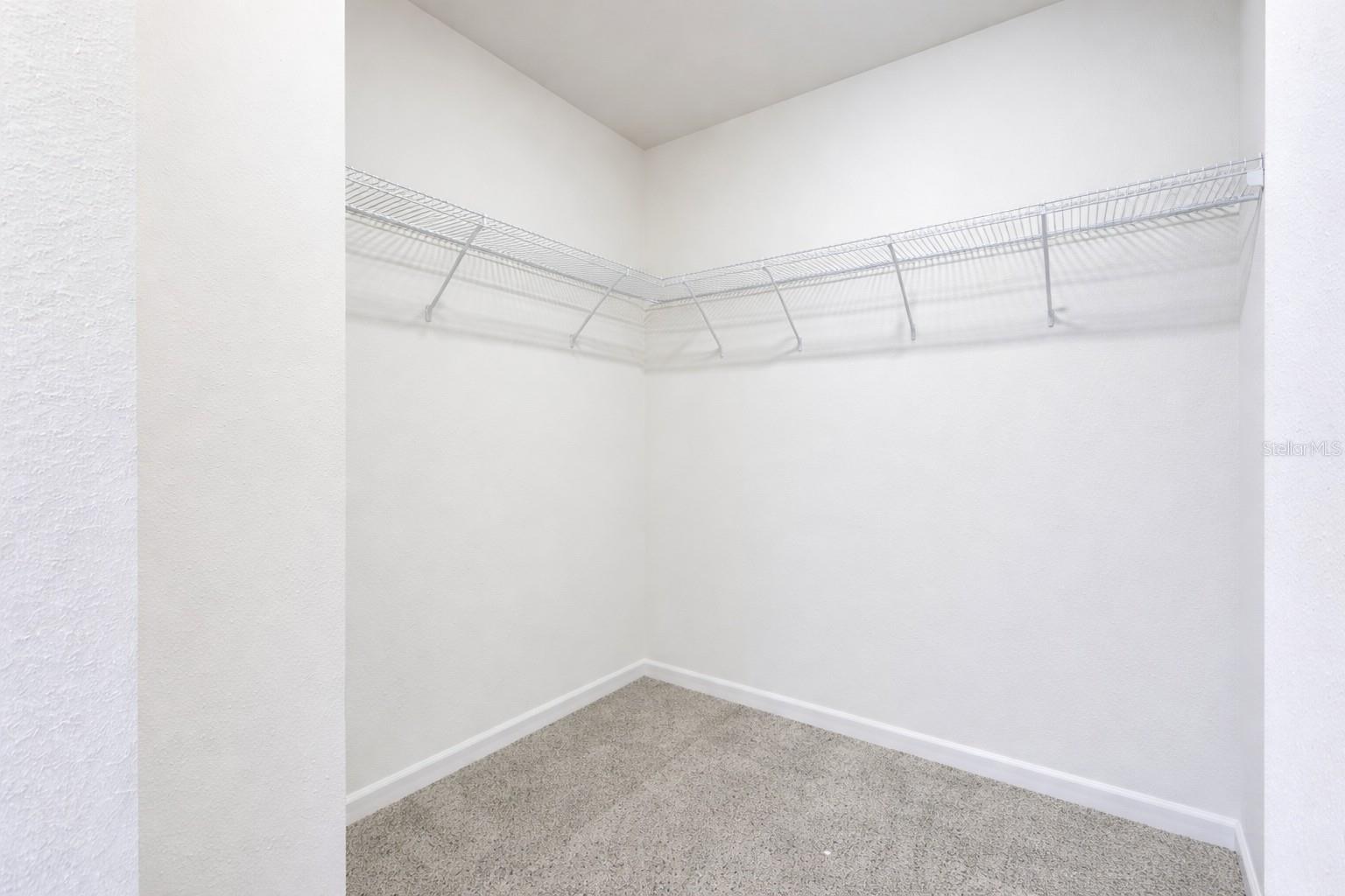 PARK EAST - Residential