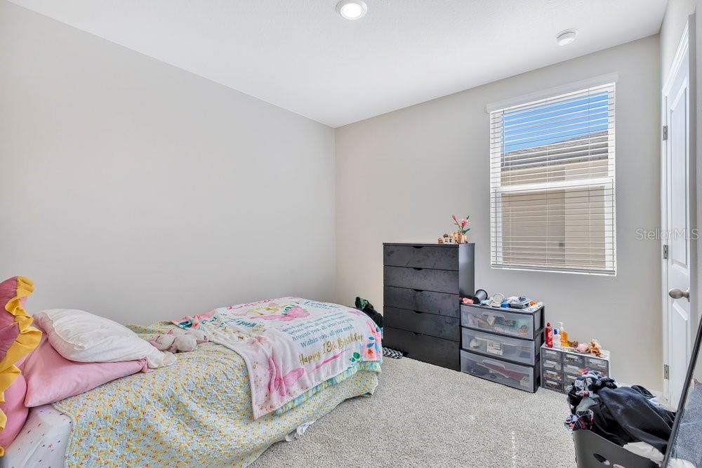 PARK EAST - Residential