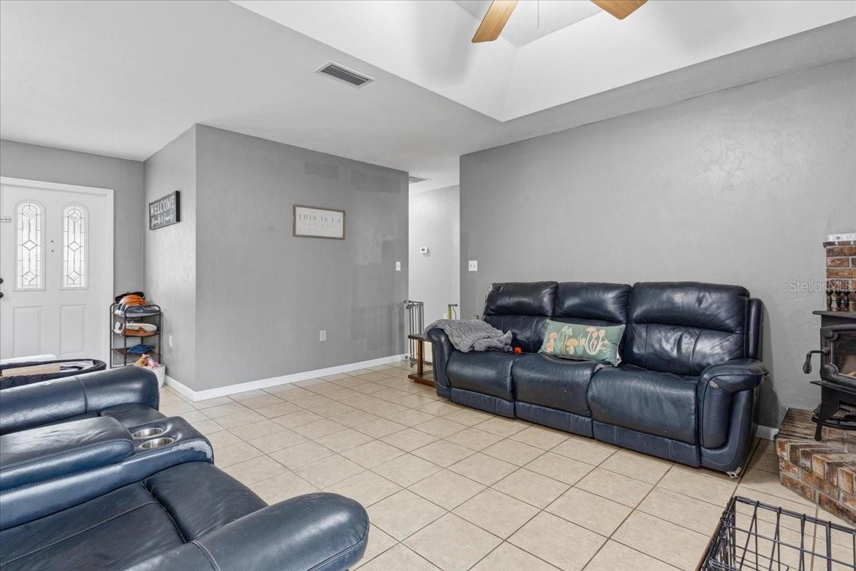 SOUTHSIDE TERRACE - Residential