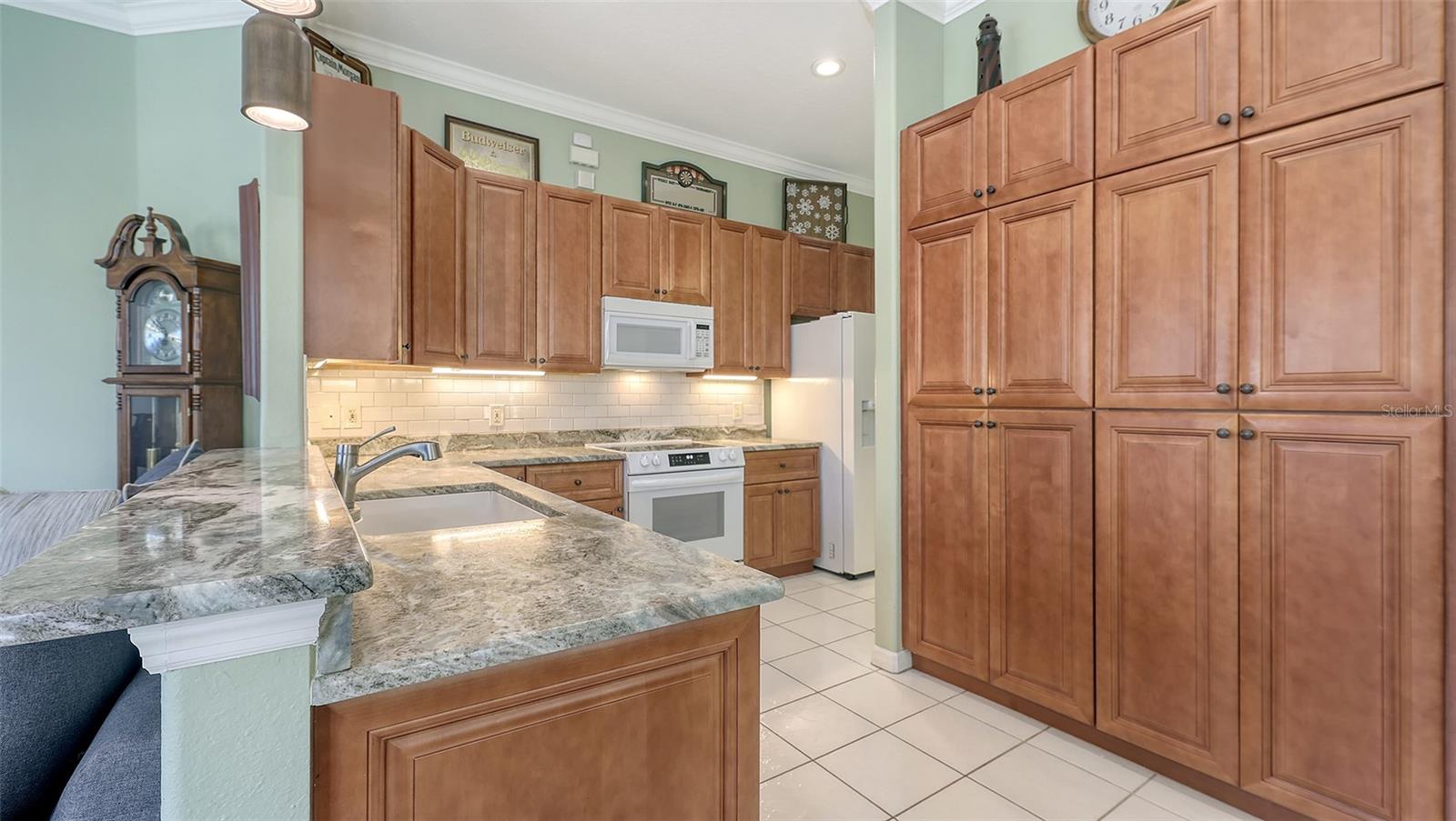 THE INLETS/RIVERDALE REV - Residential