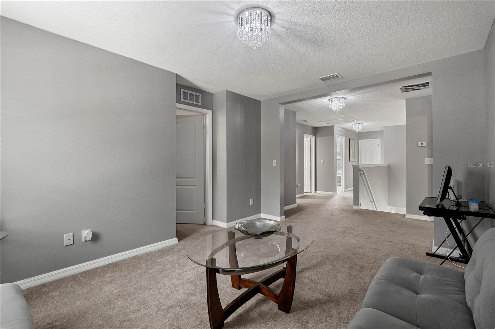 LIVE OAK ESTATES - Residential