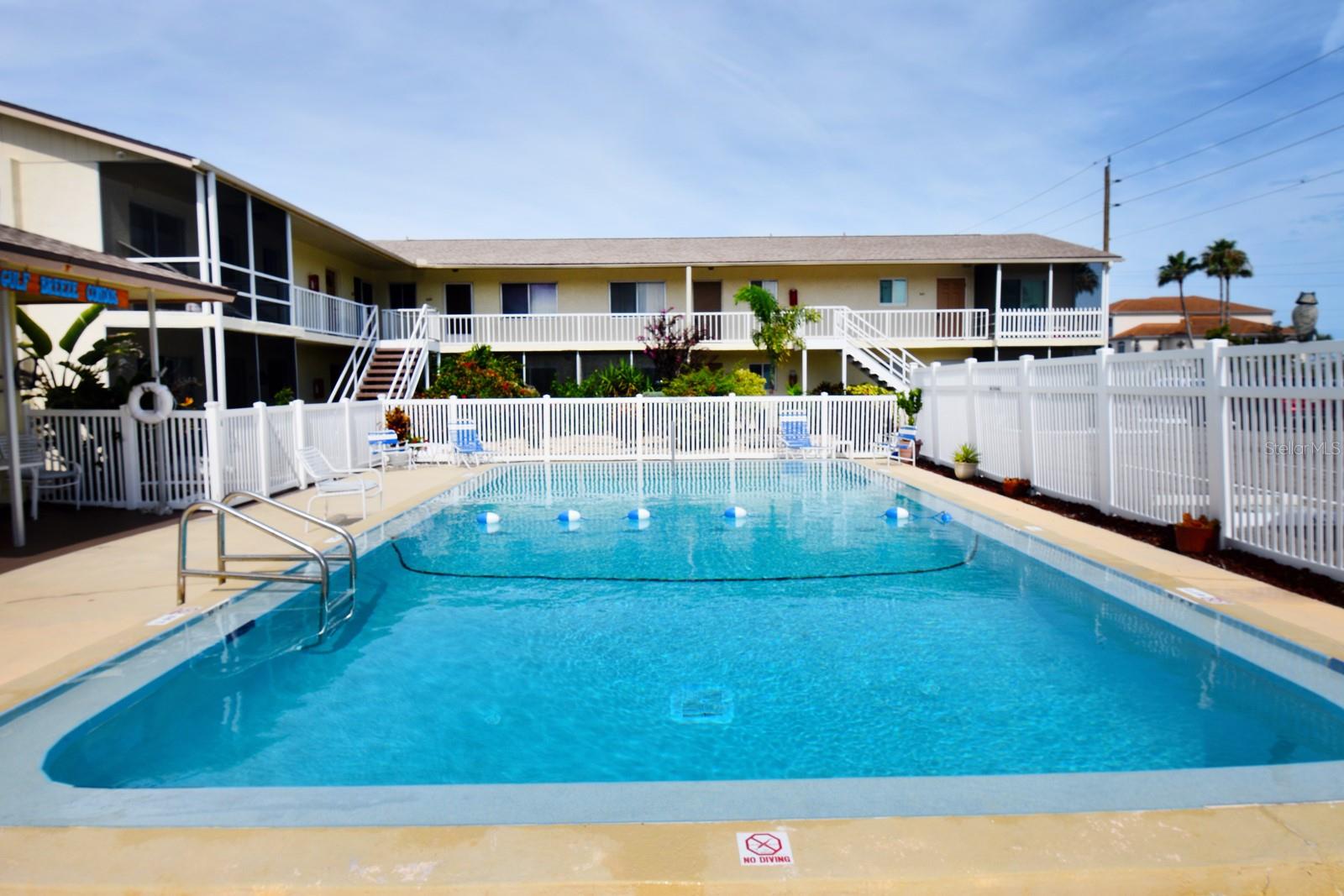 GULF BREEZE - Residential