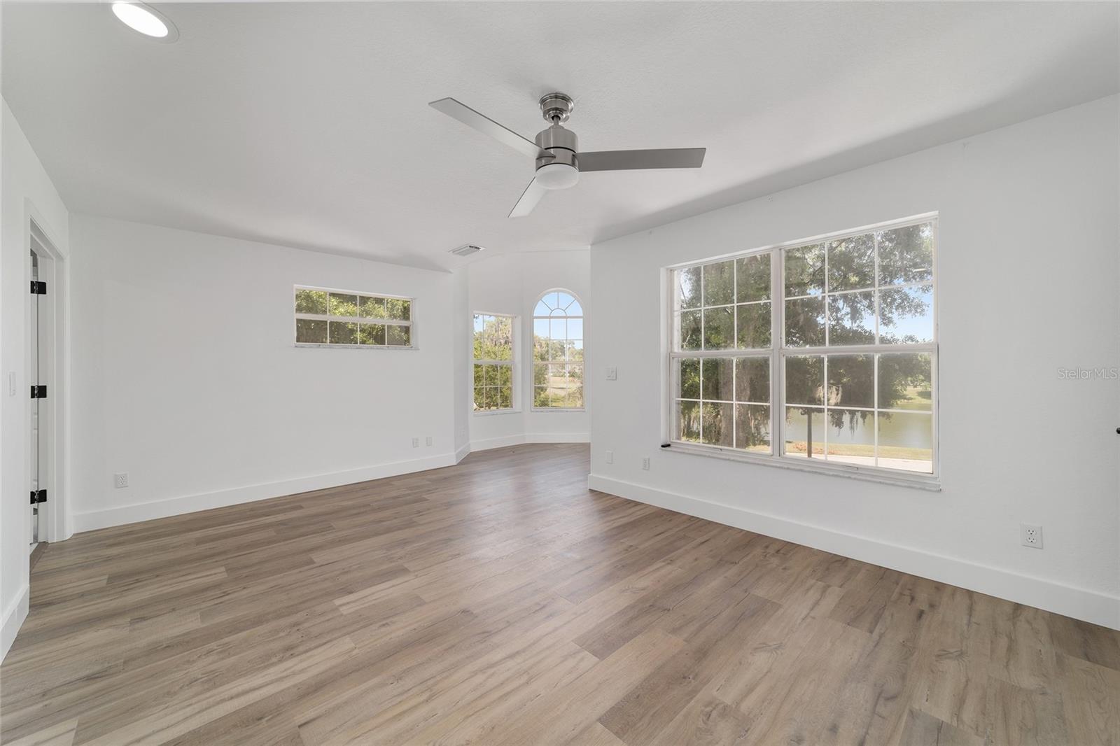 WOODWINDS - Residential