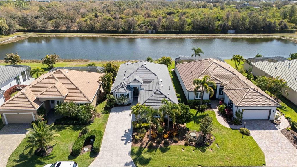 Photo of 5003 Tobermory Way, Bradenton, FL 34211 (MLS # A4684659)