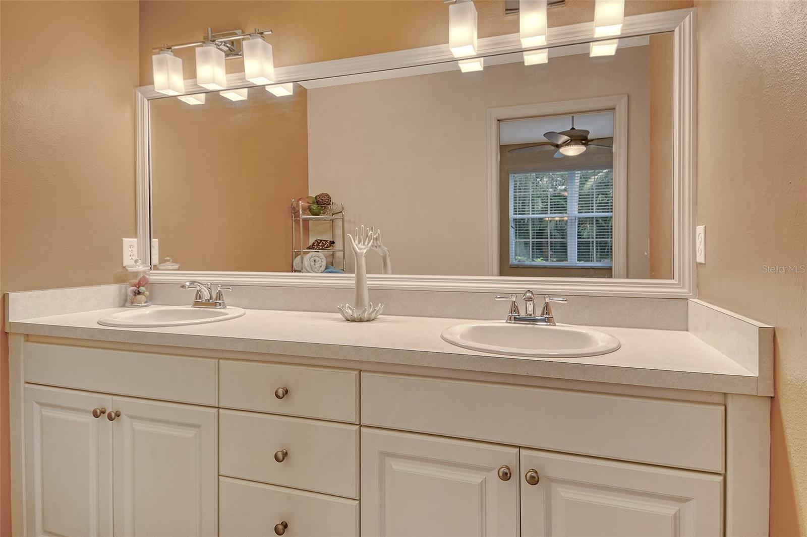 PINESTONE AT PALMER RANCH - Residential