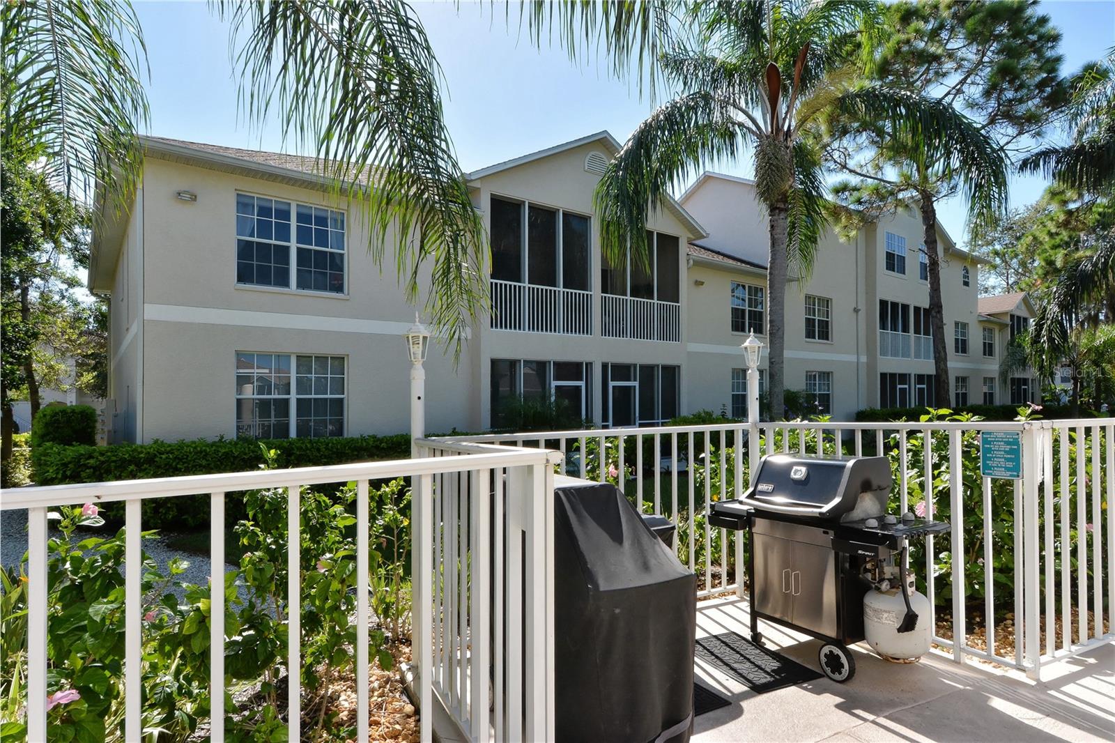 PINESTONE AT PALMER RANCH - Residential