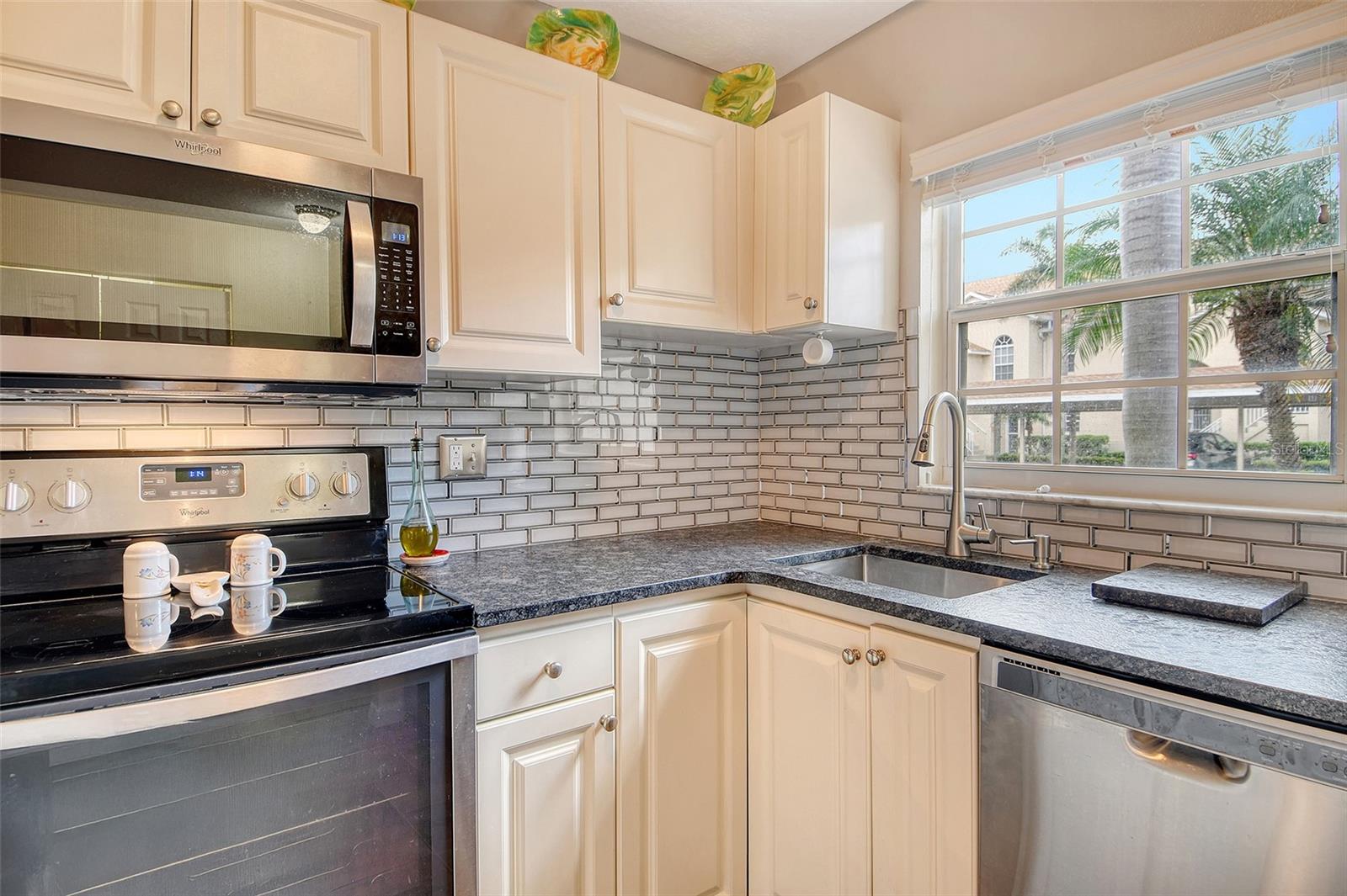PINESTONE AT PALMER RANCH - Residential