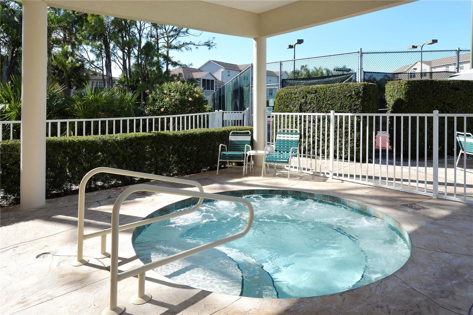 PINESTONE AT PALMER RANCH - Residential