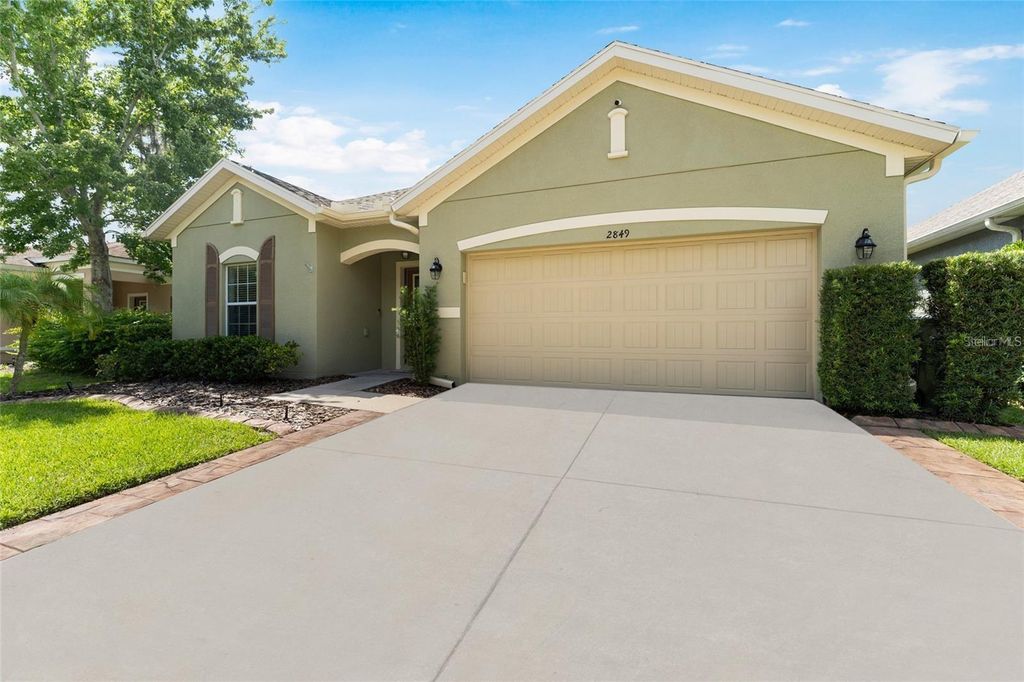 Photo of 2849 Maple Brook Loop, Lutz, FL 33558 (MLS # TB8464230)