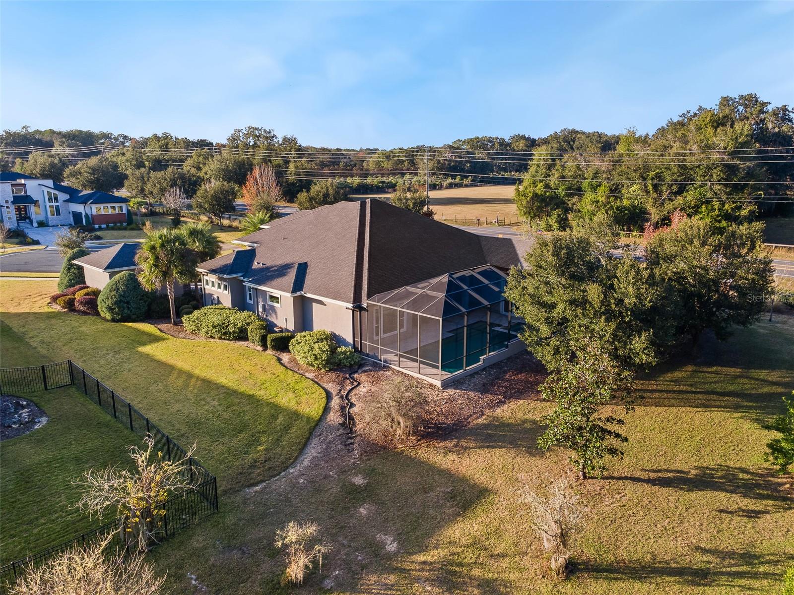 OAKMONT - Residential