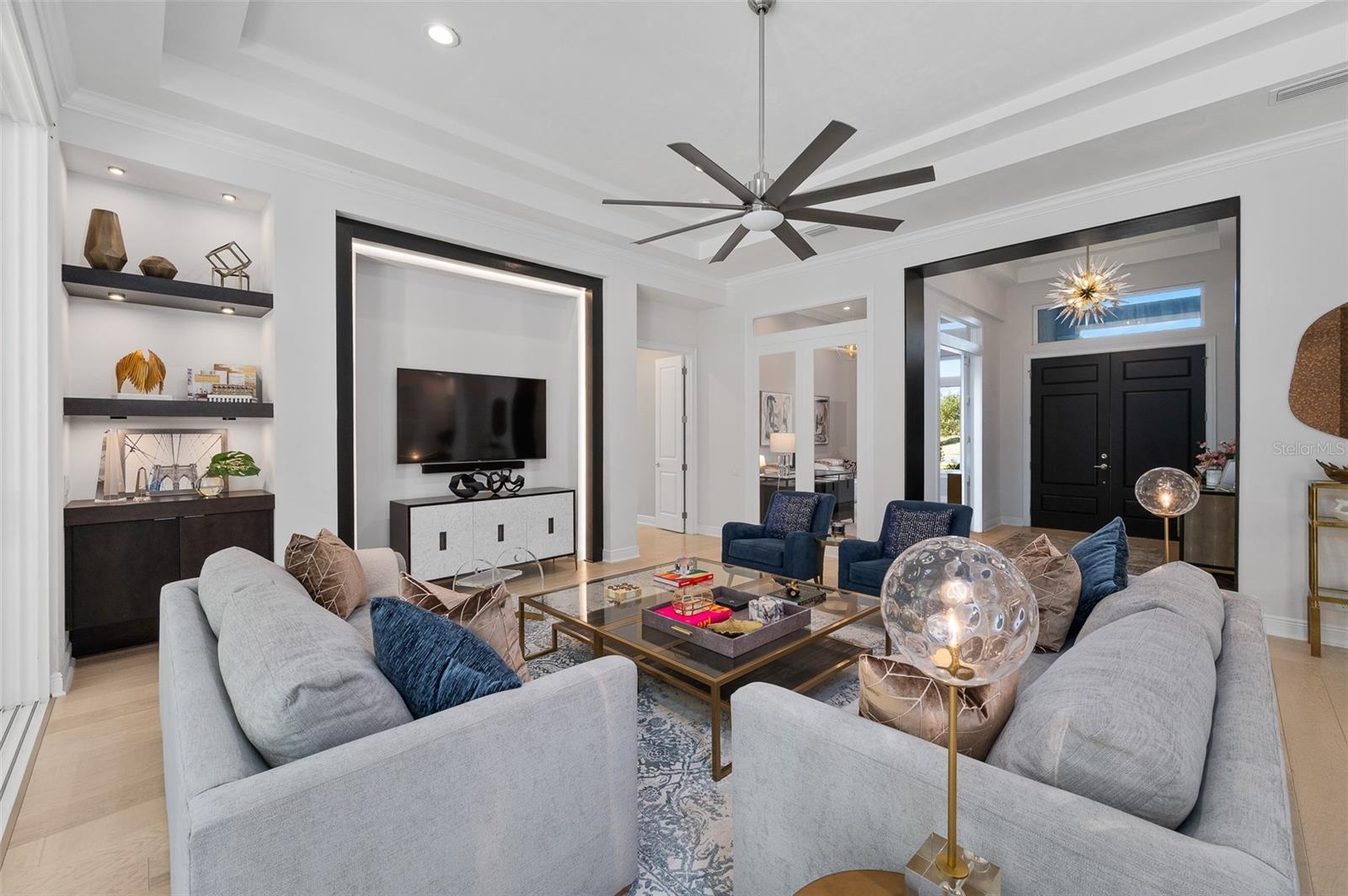 OAKMONT - Residential