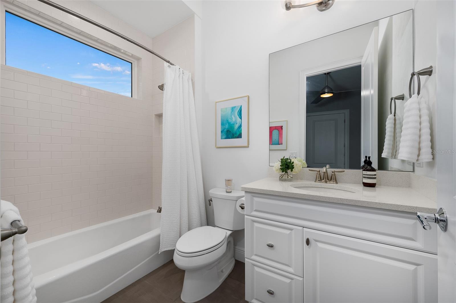 OAKMONT - Residential