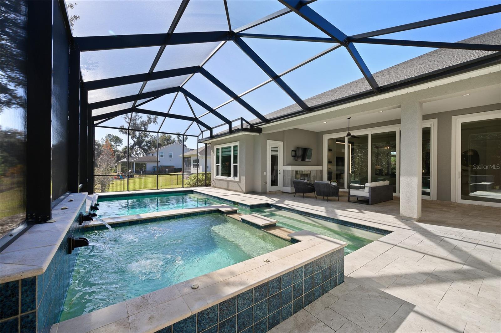 OAKMONT - Residential