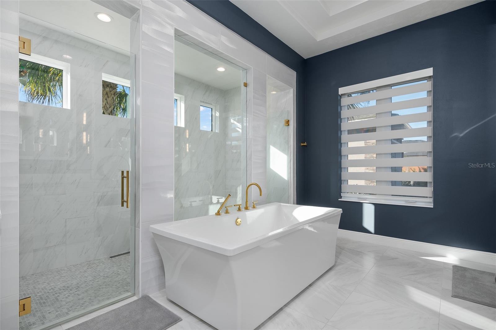 OAKMONT - Residential