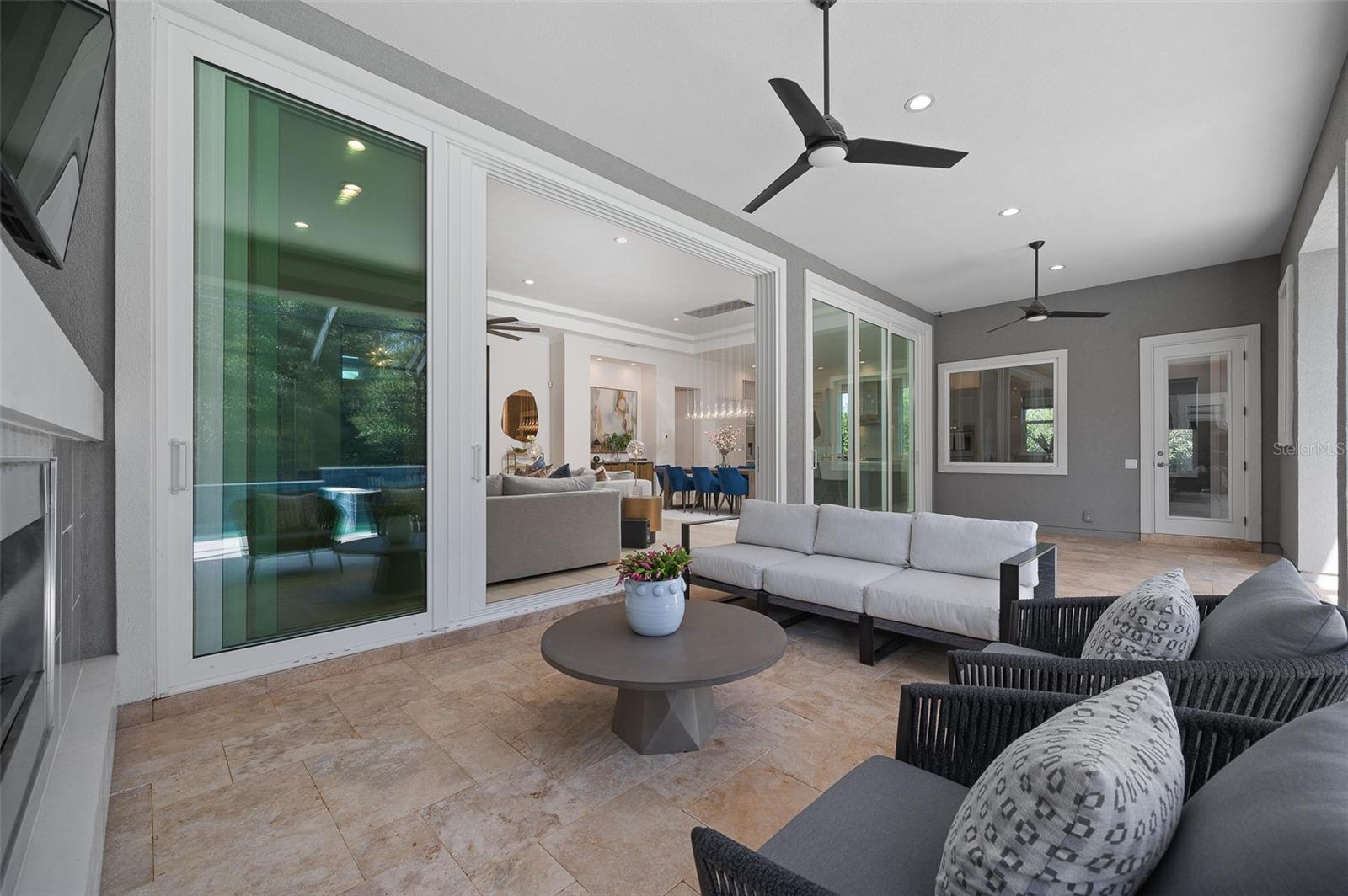 OAKMONT - Residential