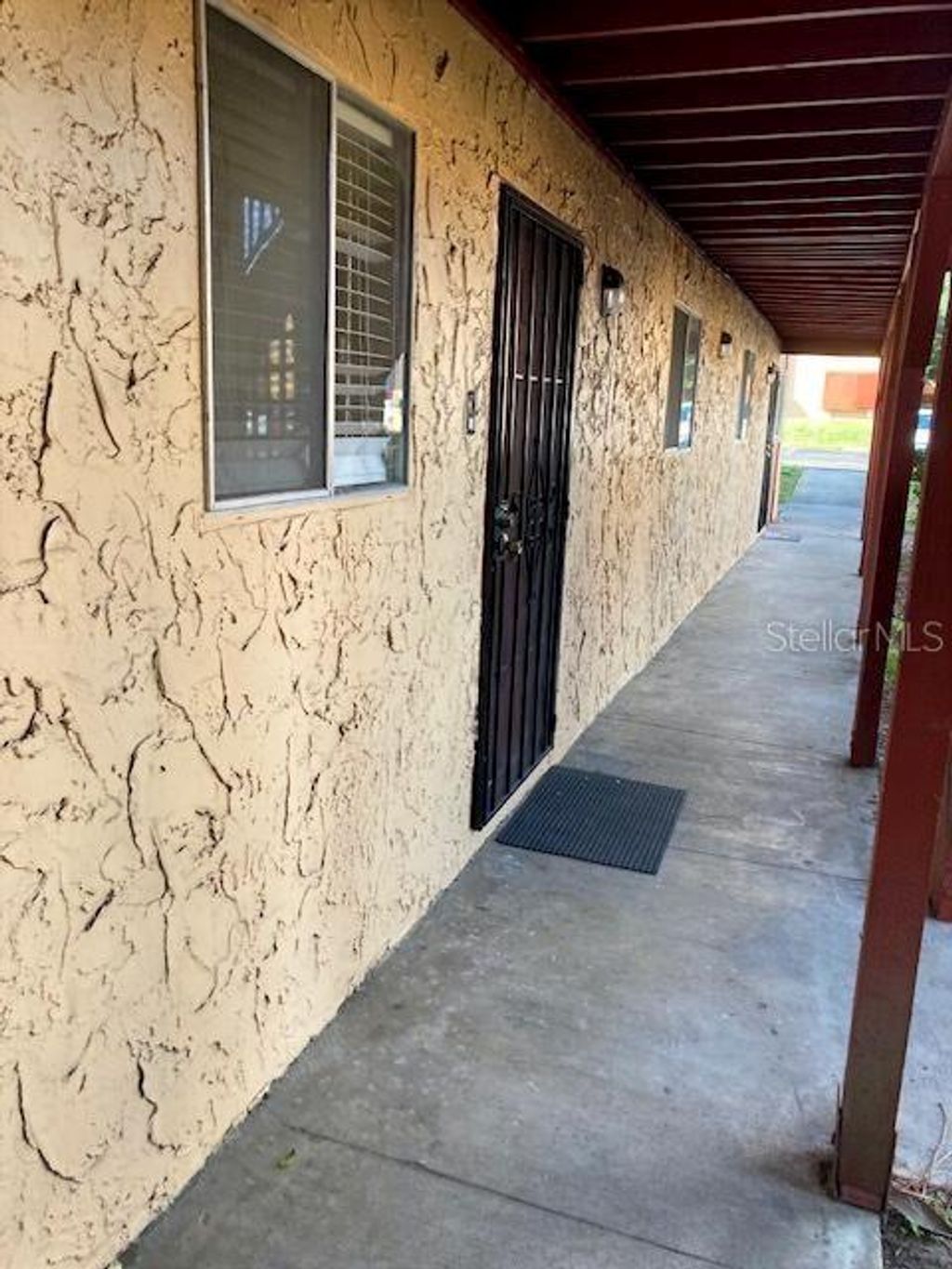 Photo of 2804 N Powers Drive #3, Orlando, FL 32818 (MLS # O6372907)