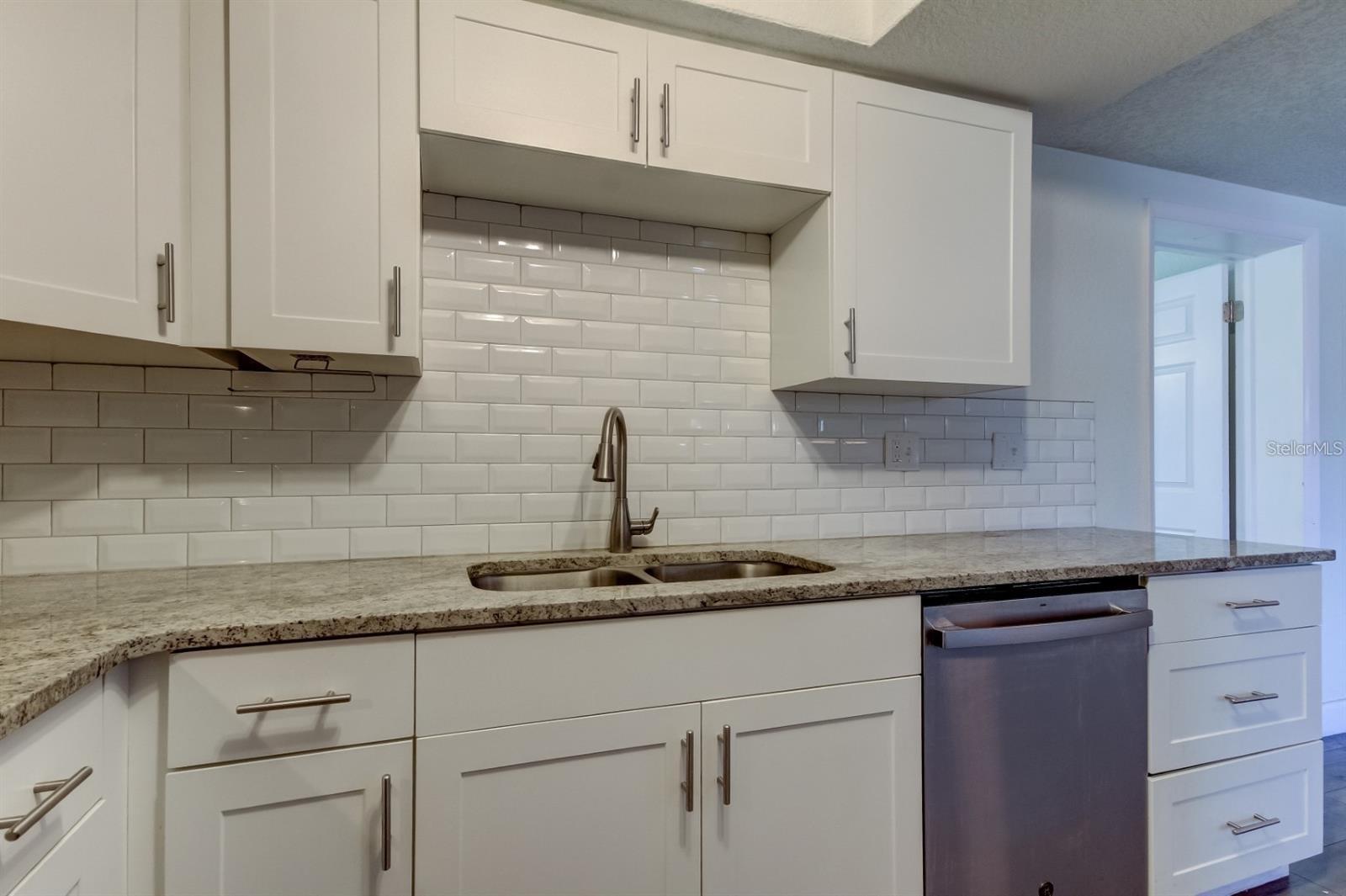 EMBASSY HILLS - Residential