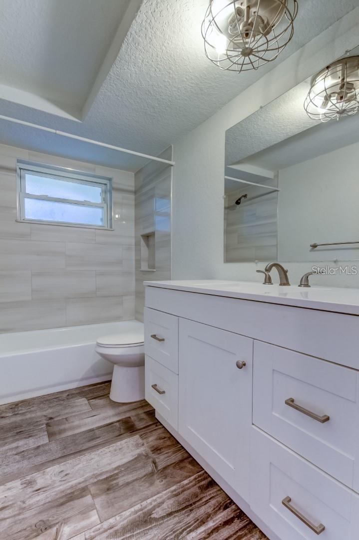 EMBASSY HILLS - Residential