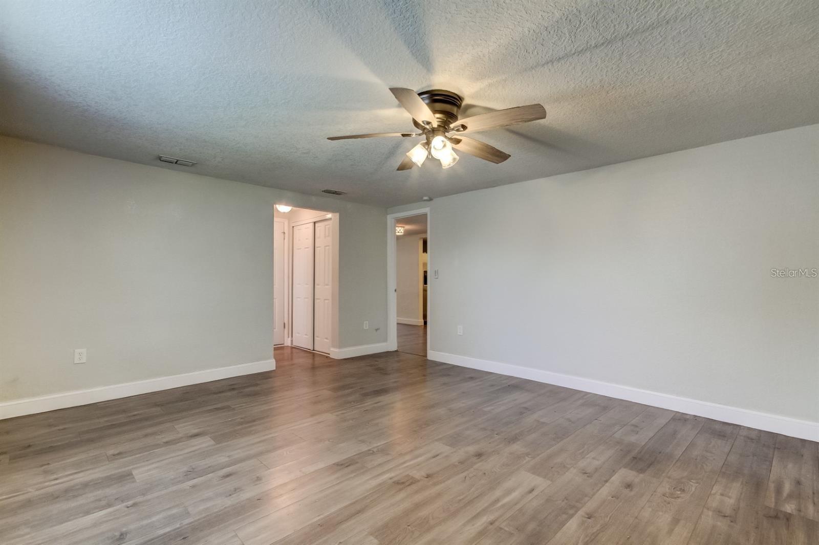 EMBASSY HILLS - Residential