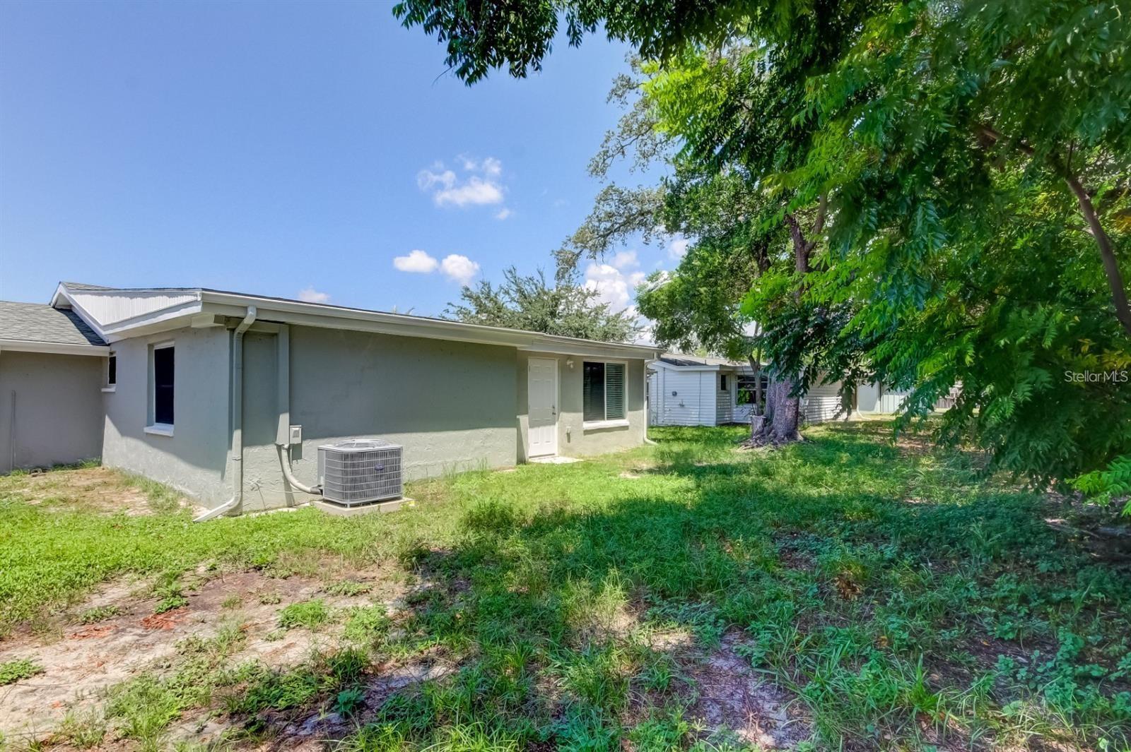 EMBASSY HILLS - Residential