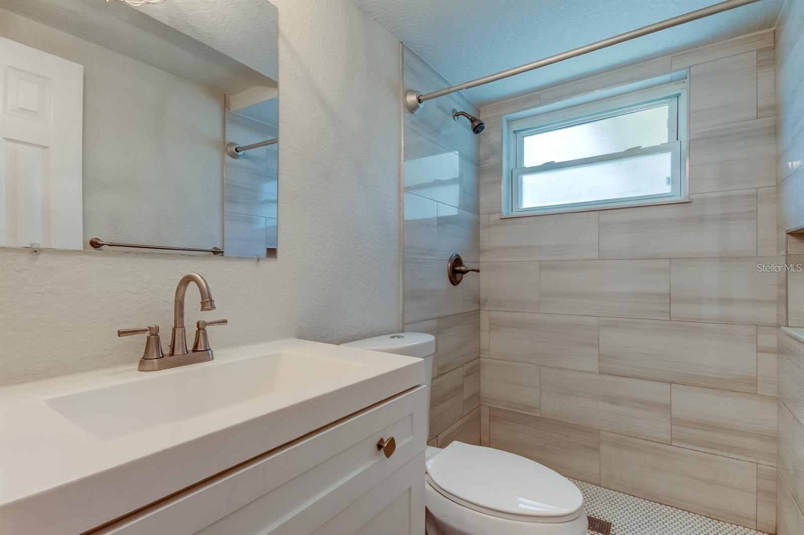 EMBASSY HILLS - Residential