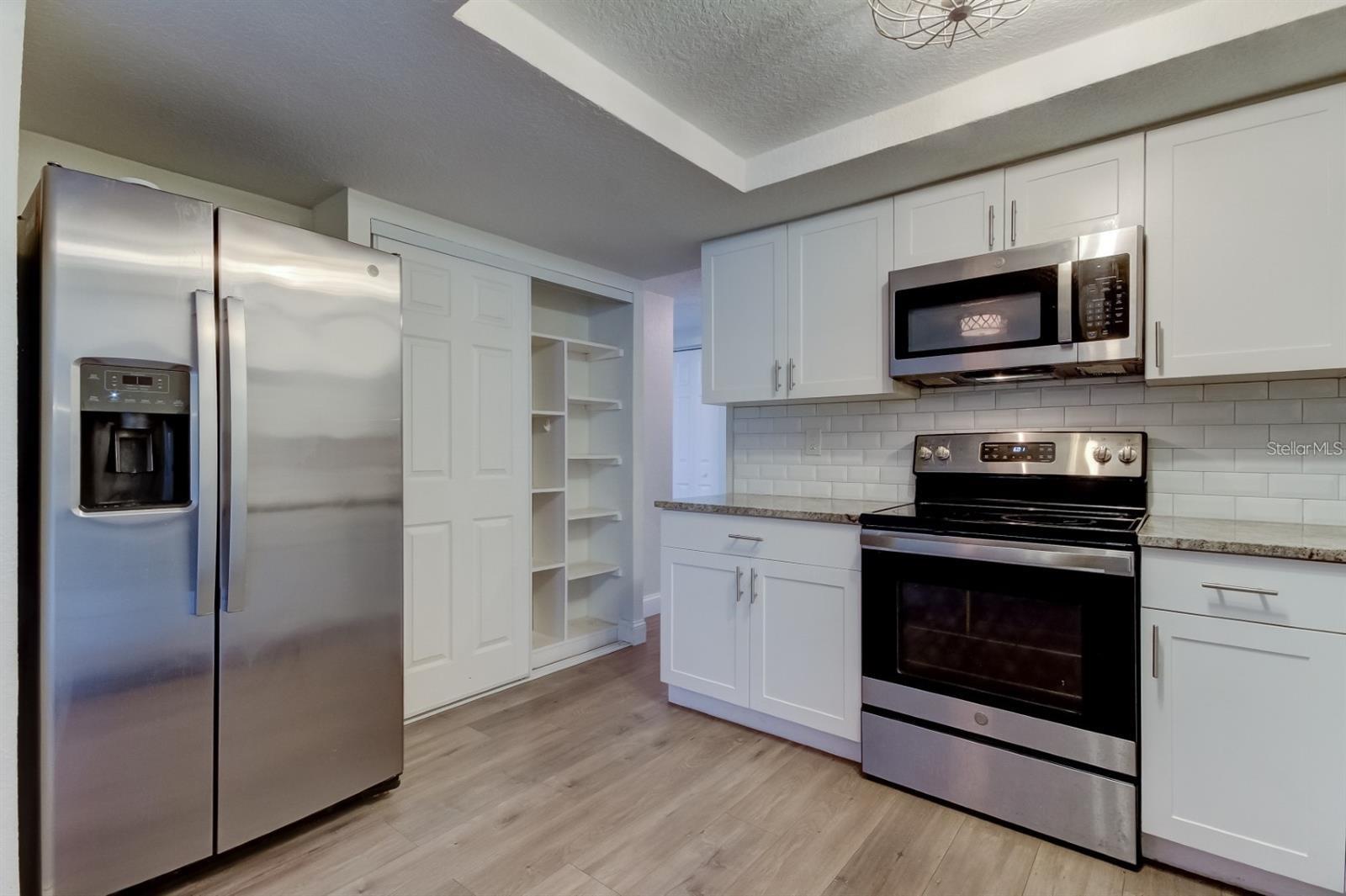 EMBASSY HILLS - Residential