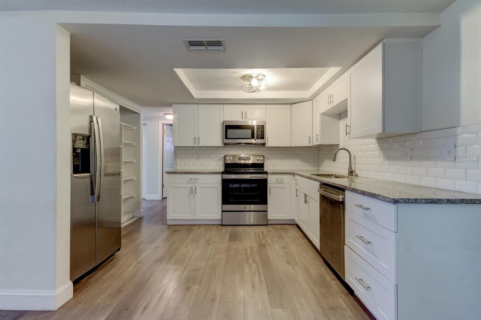 EMBASSY HILLS - Residential