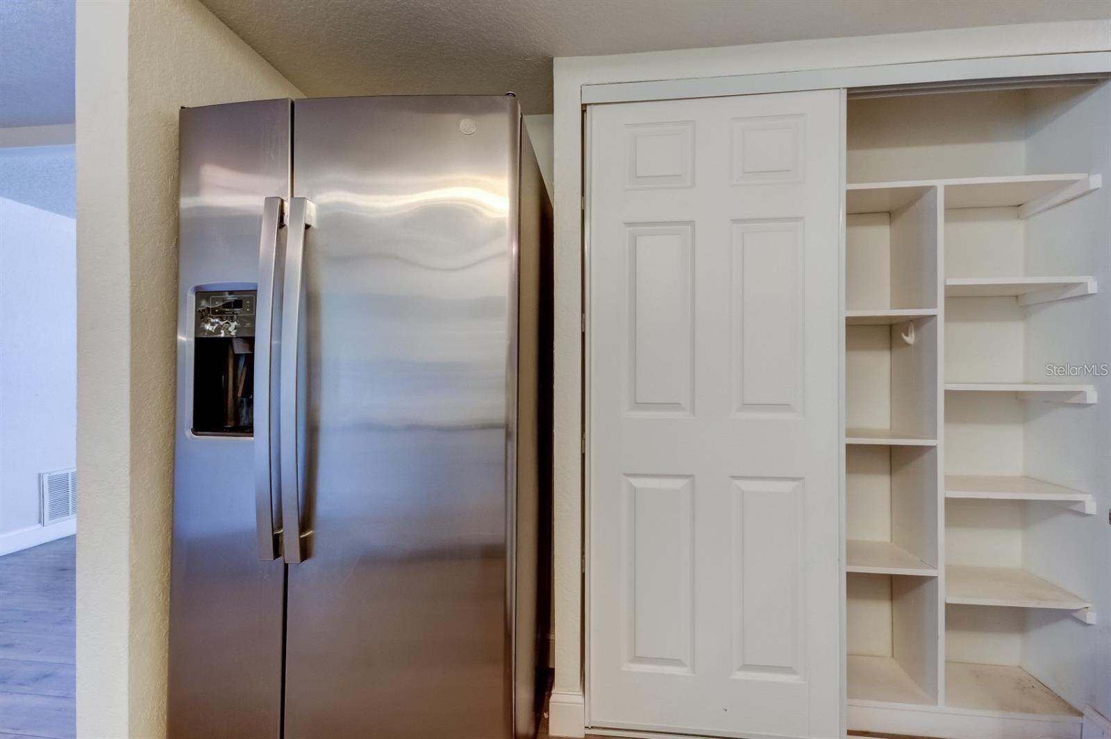 EMBASSY HILLS - Residential