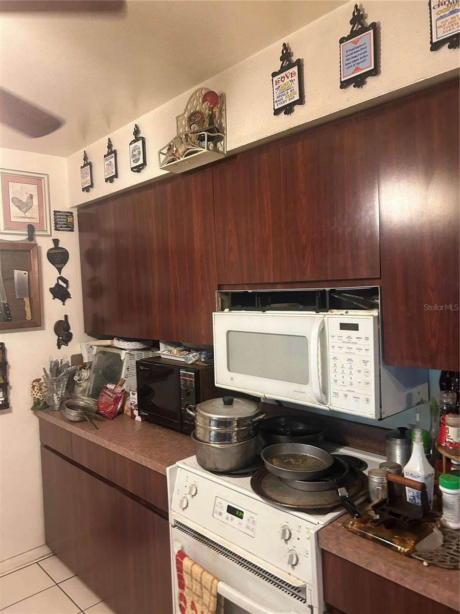 EASTBROOK SUB UNIT 14 - Residential