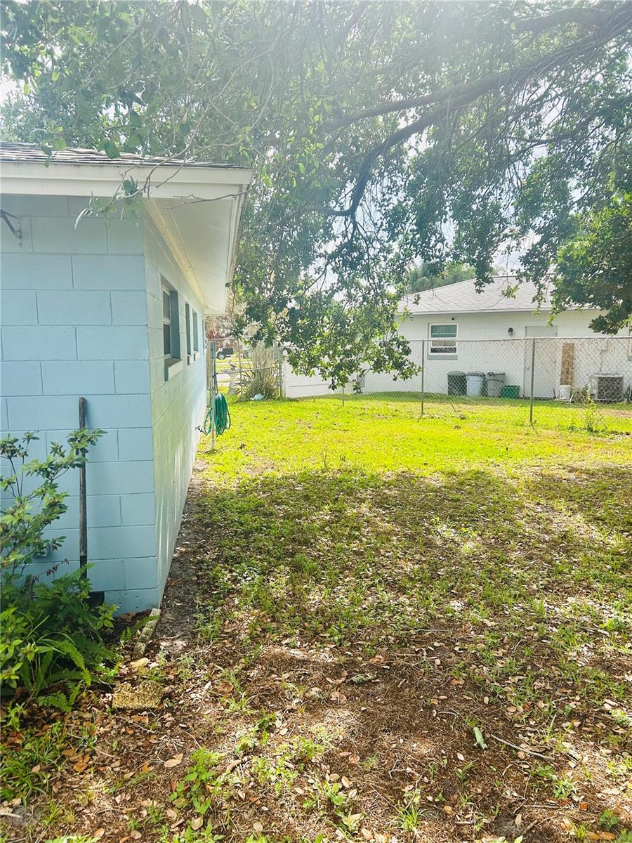 EASTBROOK SUB UNIT 14 - Residential