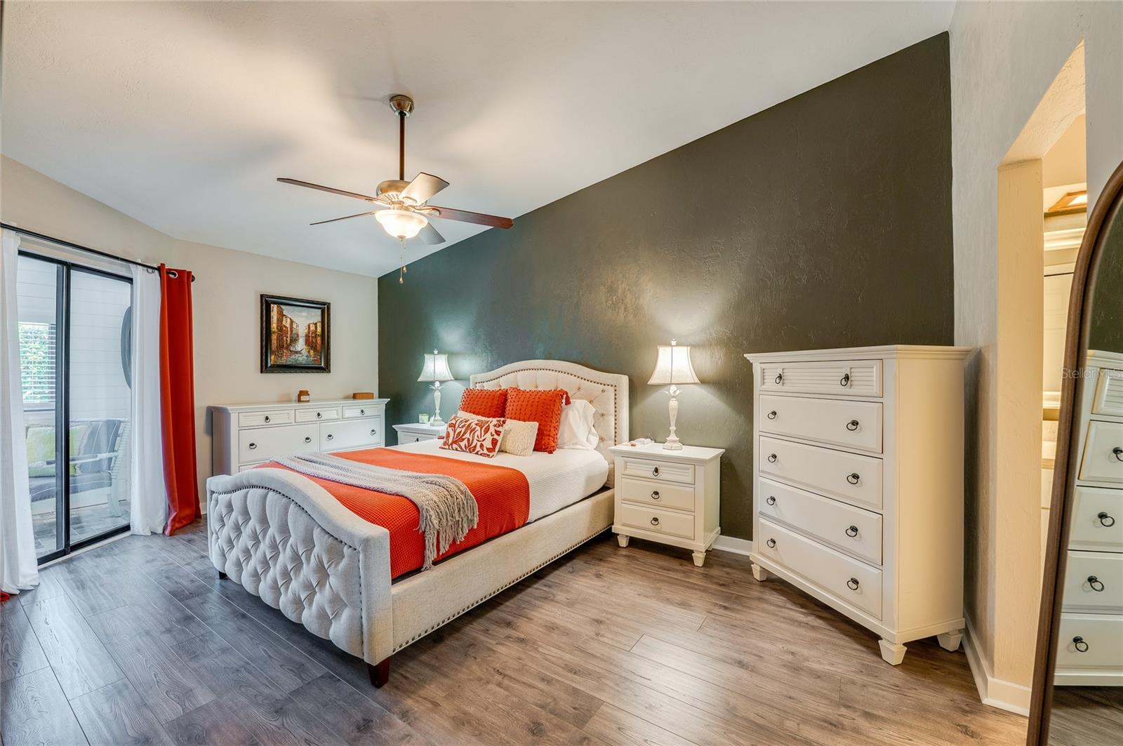 CHARTER OAKS TWNHMS - Residential