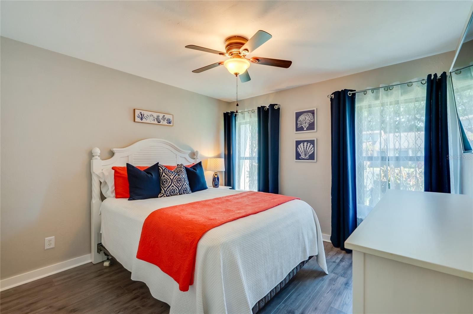 CHARTER OAKS TWNHMS - Residential